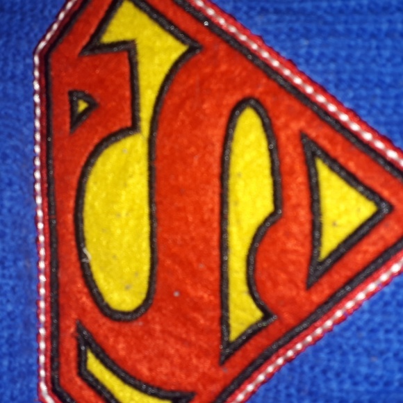DC Comics~2 Sweaters - Picture 4 of 12